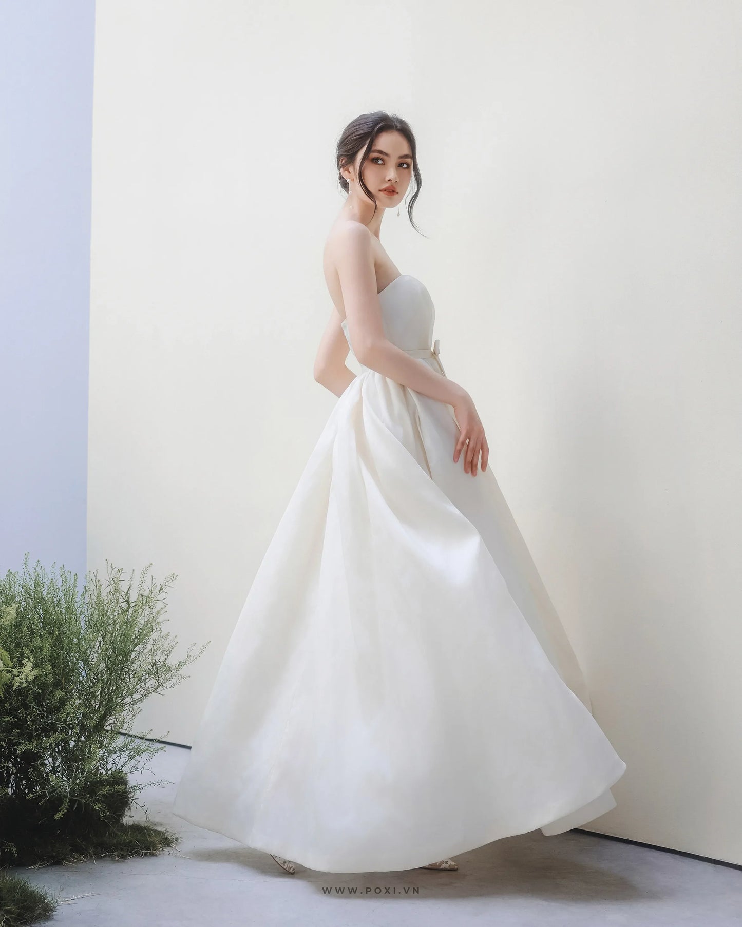 Made-to-order Unique wedding dress "2 in 1" with an off-the-shoulder pencil dress and impressive detachable skirt - S1830 - POXI