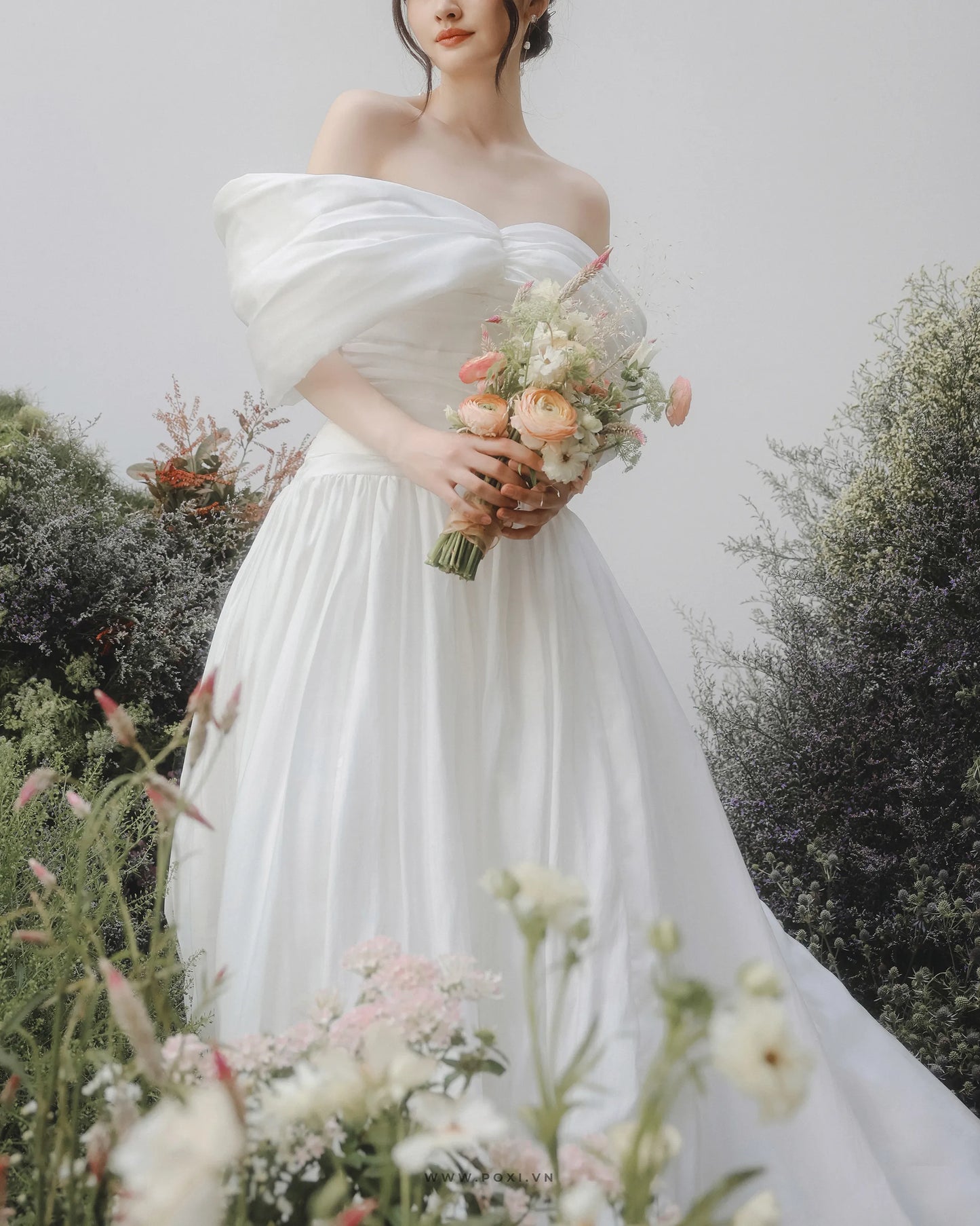 Modern and impressive with an Off-the-shoulder white wedding dress - D1736B